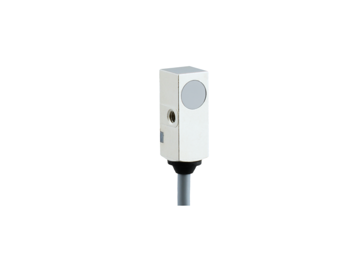 IFFM 08P1703/O1L Inductive Proximity Switch $126 Baumer IFFM  08P1703/O1L, Inductive Proximity Switch, Rectangular Shape, mm Nominal  Sensing Distance PNP Make Function (NO)